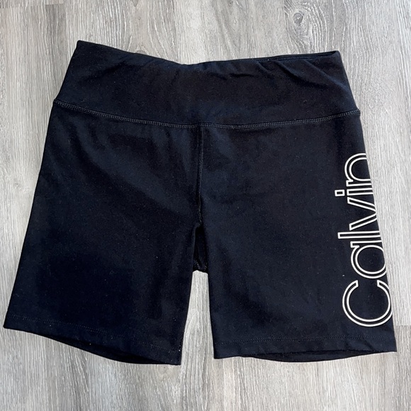Calvin Klein Biker Shorts - Picture 2 of 3